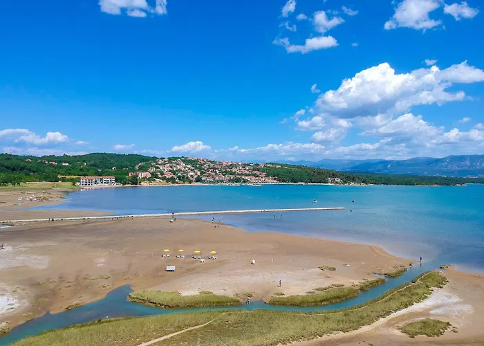 Tamaris A In Strandnaehe By Interhome * Čižići
